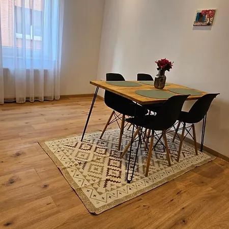Apartment Dimi Living Nah Am Centro Oberhausen (North Rhine-Westphalia)