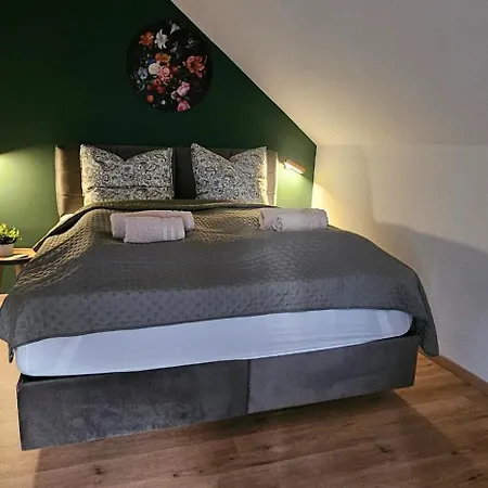 Dimi Living & Mit Kueche * Оберхаузен