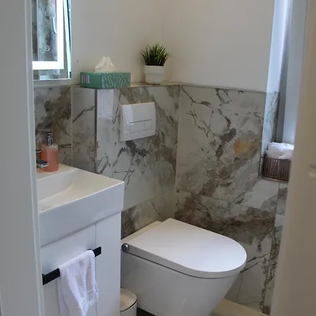 Appartement Dimi Living & Mit Kueche Oberhausen (North Rhine-Westphalia)