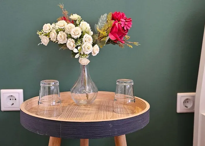 Dimi Living & Mit Kueche Oberhausen (North Rhine-Westphalia)